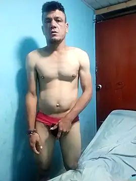 Snapshot of Almeyjose chatting on 01/15/26, 01:48 Almeyjose online show from 01/15/26, 01:48