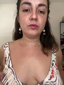 Snapshot of sweetrosedance chatting on 02/06/26, 07:17 sweetrosedance online show from 02/06/26, 07:17