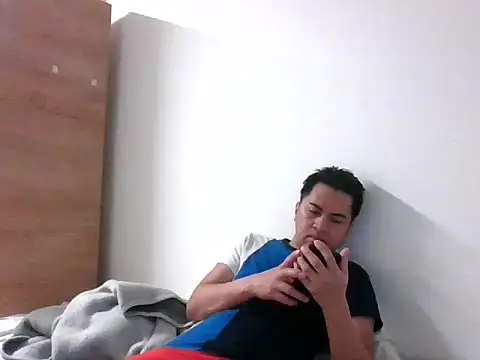 sweetpinoy2027 online show from 02/10/26, 09:35