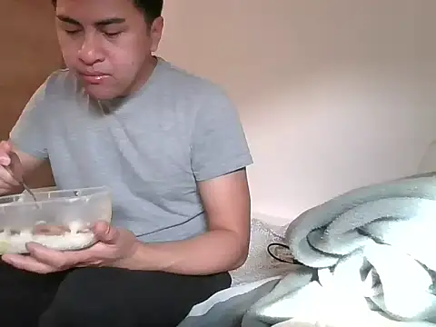 sweetpinoy2027 online show from 02/23/26, 08:55