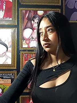 Snapshot of AnnaBliss- chatting on 12/15/25, 07:51 AnnaBliss- online show from 12/15/25, 07:51