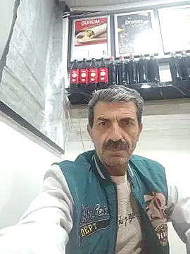 Snapshot of kobra21turki chatting on 12/22/25, 06:05 kobra21turki online show from 12/22/25, 06:05