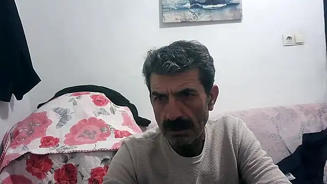 Snapshot of kobra21turki chatting on 01/17/26, 05:49 kobra21turki online show from 01/17/26, 05:49