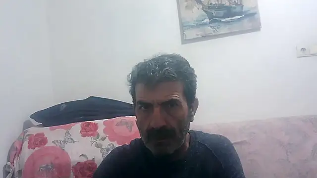 Snapshot of kobra21turki chatting on 02/01/26, 01:31 kobra21turki online show from 02/01/26, 01:31