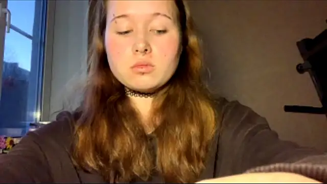 RollDols online show from 12/16/25, 09:20