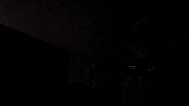 Snapshot of madgaz chatting on 12/16/25, 05:18 madgaz online show from 12/16/25, 05:18