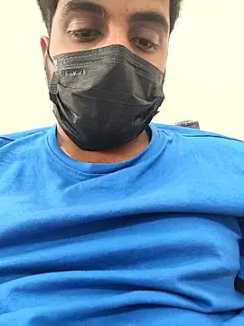 bnglrboy0886 online show from 02/15/26, 10:25