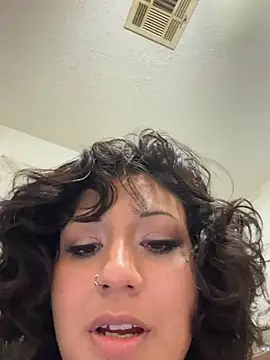 Rayvenveil online show from 04/10/26, 07:46