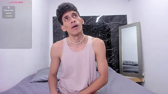 Emer santos online show from 02/19/26, 09:11