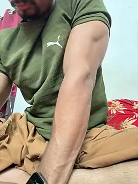 hot gym b0y online show from 07/20/26, 06:10