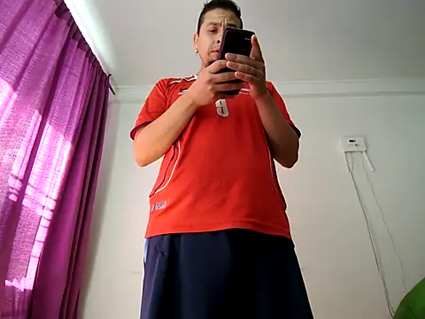 Snapshot of Einar-14 chatting on 12/19/25, 09:00 Einar-14 online show from 12/19/25, 09:00