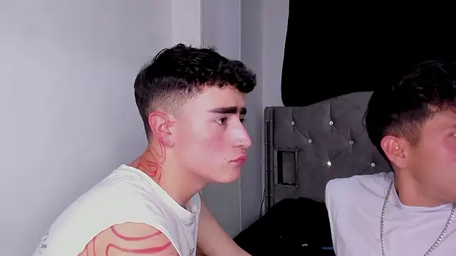 naughtysalomon   online show from 03/01/26, 12:45