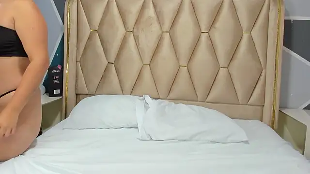 bianca and alex69 online show from 01/15/26, 12:21