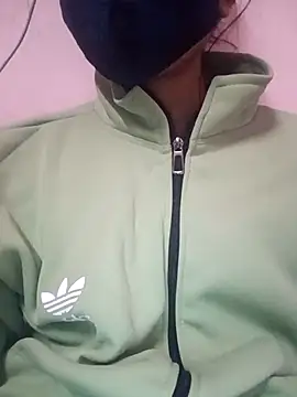 Snapshot of Dreem_Girl_Riya chatting on 12/19/25, 04:58 Dreem Girl Riya online show from 12/19/25, 04:58