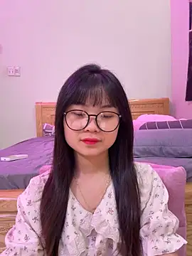    KARA    online show from 04/08/26, 03:06