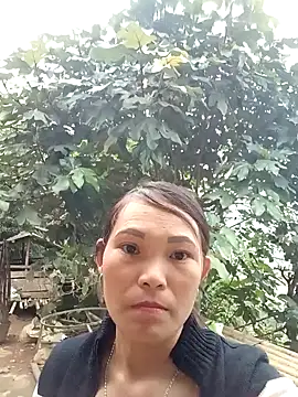 Girl cutee online show from 12/22/25, 11:57