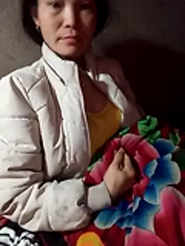 Girl cutee online show from 01/05/26, 08:34