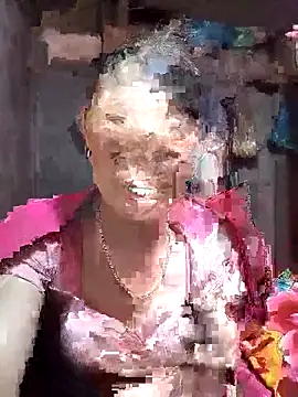 Girl cutee online show from 01/18/26, 12:42