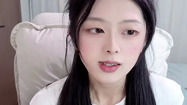 Koikoi    online show from 02/04/26, 03:23