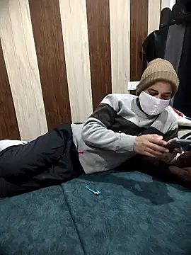 Hot avantika online show from 01/15/26, 01:37