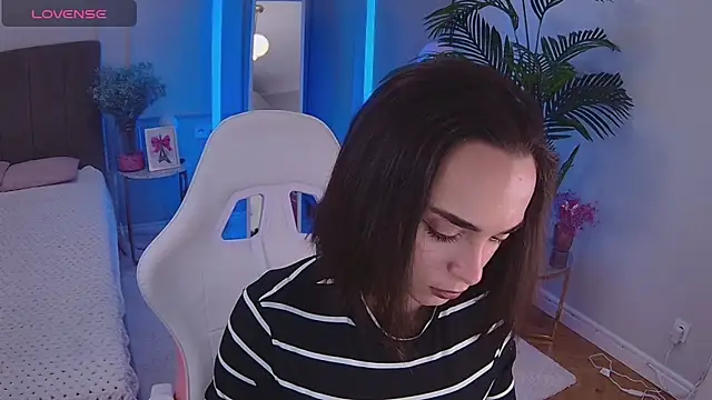 Dayana Foxy online show from 12/22/25, 08:11