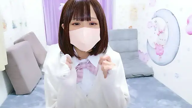 Snapshot of Nazuna_727 chatting on 06/13/26, 03:04 Nazuna 727 online show from 06/13/26, 03:04