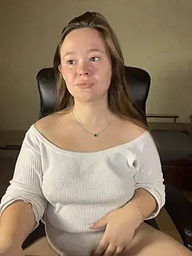 CaramelleSugarr online show from 04/02/26, 05:54