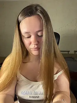CaramelleSugarr online show from 05/14/26, 05:20