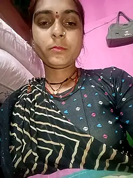 Snapshot of Bandna_sharma chatting on 12/16/25, 02:55 Bandna sharma online show from 12/16/25, 02:55