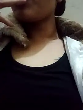 Snapshot of khusi_sexy chatting on 12/20/25, 02:57 khusi sexy online show from 12/20/25, 02:57