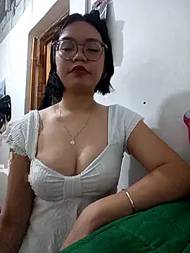 lwkfine online show from 12/20/25, 05:53