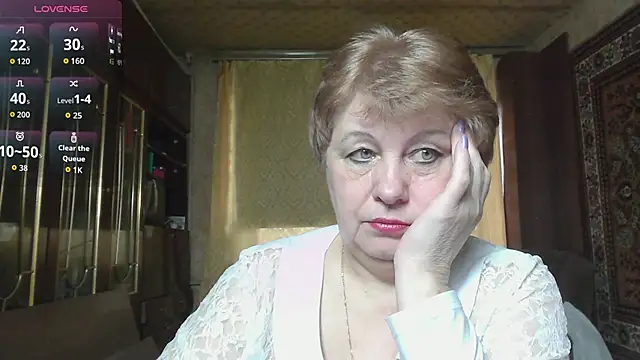 Casey peach online show from 04/17/26, 04:37