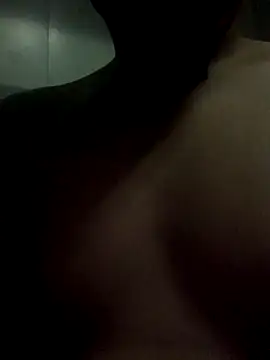 Snapshot of Andy_chub chatting on 12/17/25, 07:42 Andy chub online show from 12/17/25, 07:42