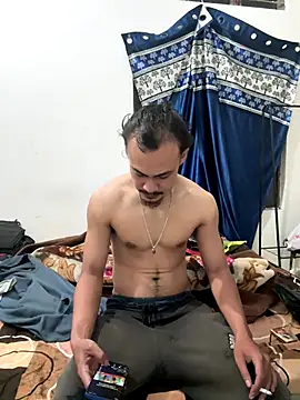 Fixvyusv online show from 12/18/25, 02:01