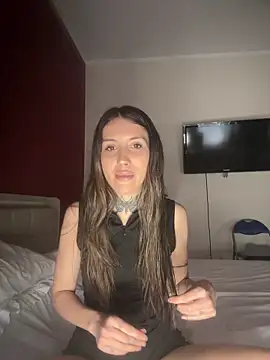 saphirafox online show from 03/18/26, 01:47