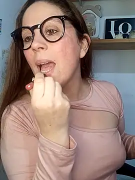 SofiEsteves online show from 05/23/26, 03:27