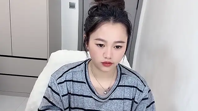 Amireux-8 online show from 02/04/26, 04:40