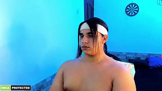 latinboyfit online show from 06/13/26, 07:06