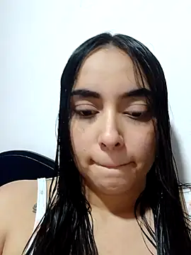 latin mommy  online show from 02/28/26, 02:56