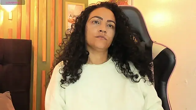 Bianca slut1 online show from 04/15/26, 11:28