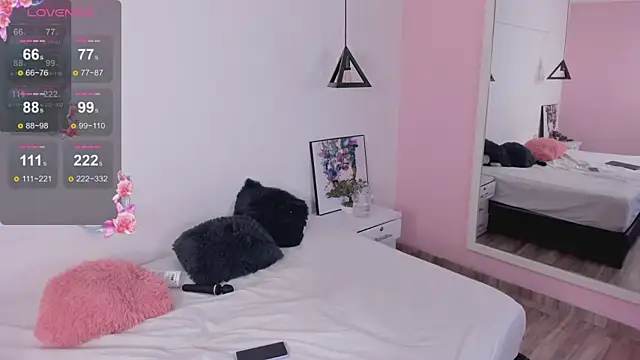 Briana Goldd online show from 03/28/26, 03:50