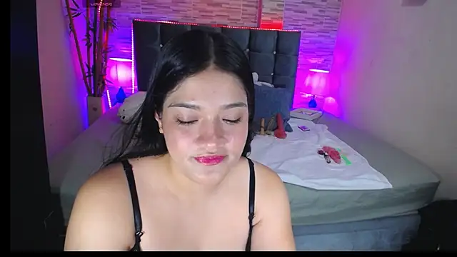 Valeri hot22 online show from 04/17/26, 09:29