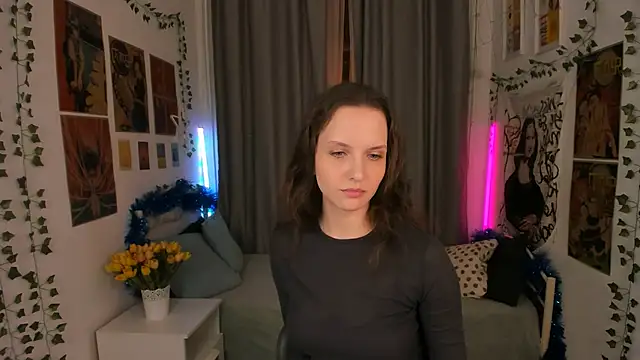 Ariadna Shy online show from 12/21/25, 09:55