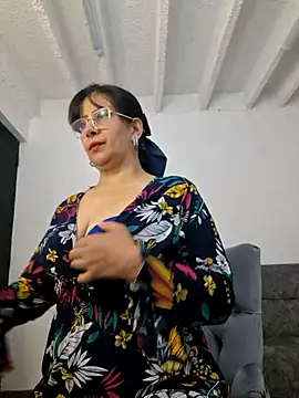 christy ant online show from 04/06/26, 05:58