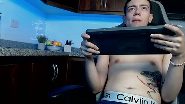 alex xhunter online show from 03/30/26, 07:15