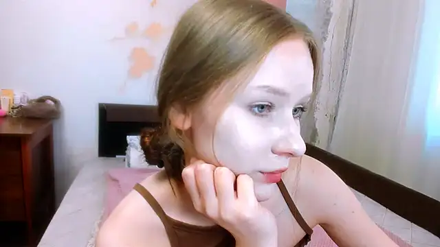 chloe wifey online show from 04/30/26, 04:08