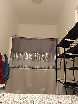 Snapshot of AverageAnt_ chatting on 02/12/26, 04:18 AverageAnt online show from 02/12/26, 04:18