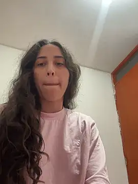 LatinDoll8 online show from 07/21/26, 12:57