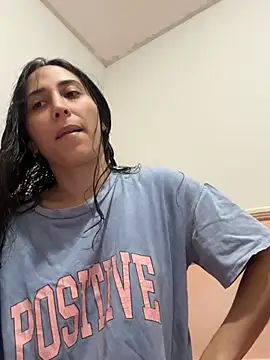 LatinDoll8 online show from 07/22/26, 12:35