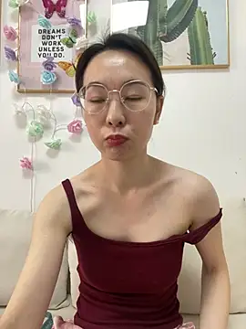 you-005 online show from 02/21/26, 02:12